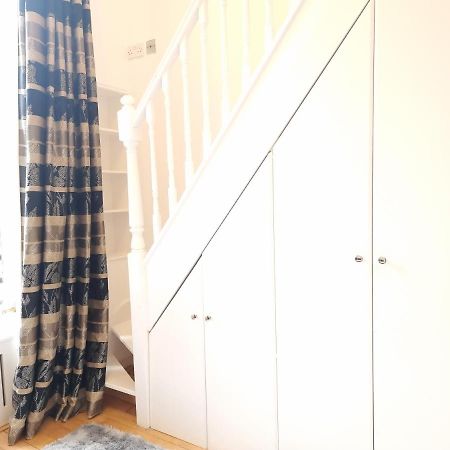 F8-Mezzanine 1St Floor Flat Fits 3 Near Paddington Apartment London Luaran gambar