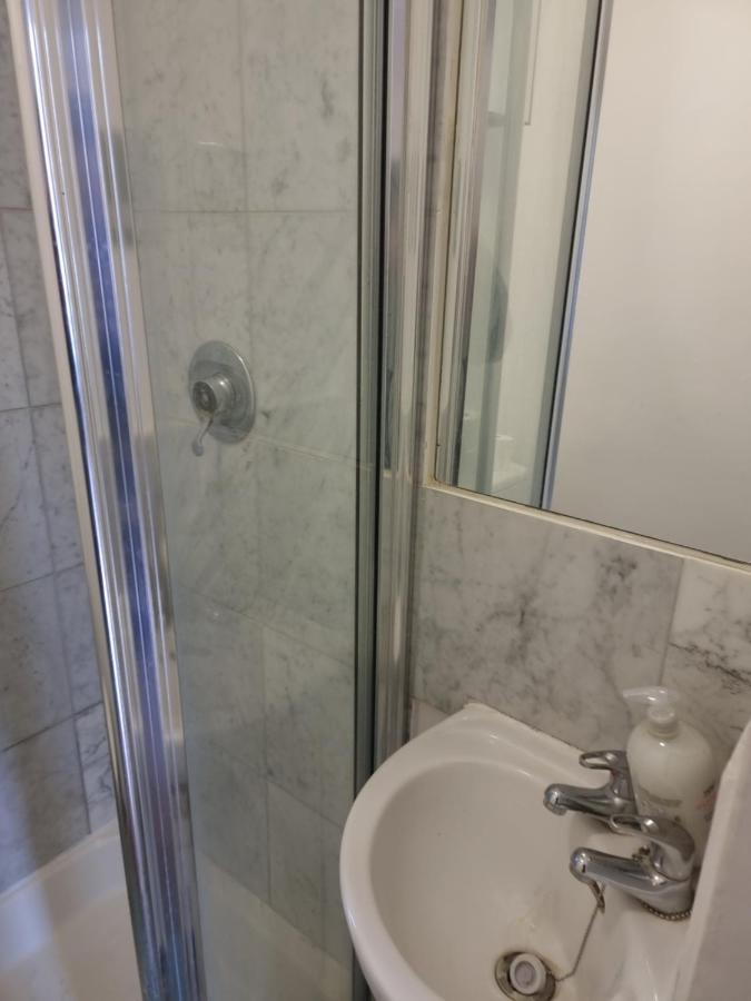 F8-Mezzanine 1St Floor Flat Fits 3 Near Paddington Apartment London Luaran gambar